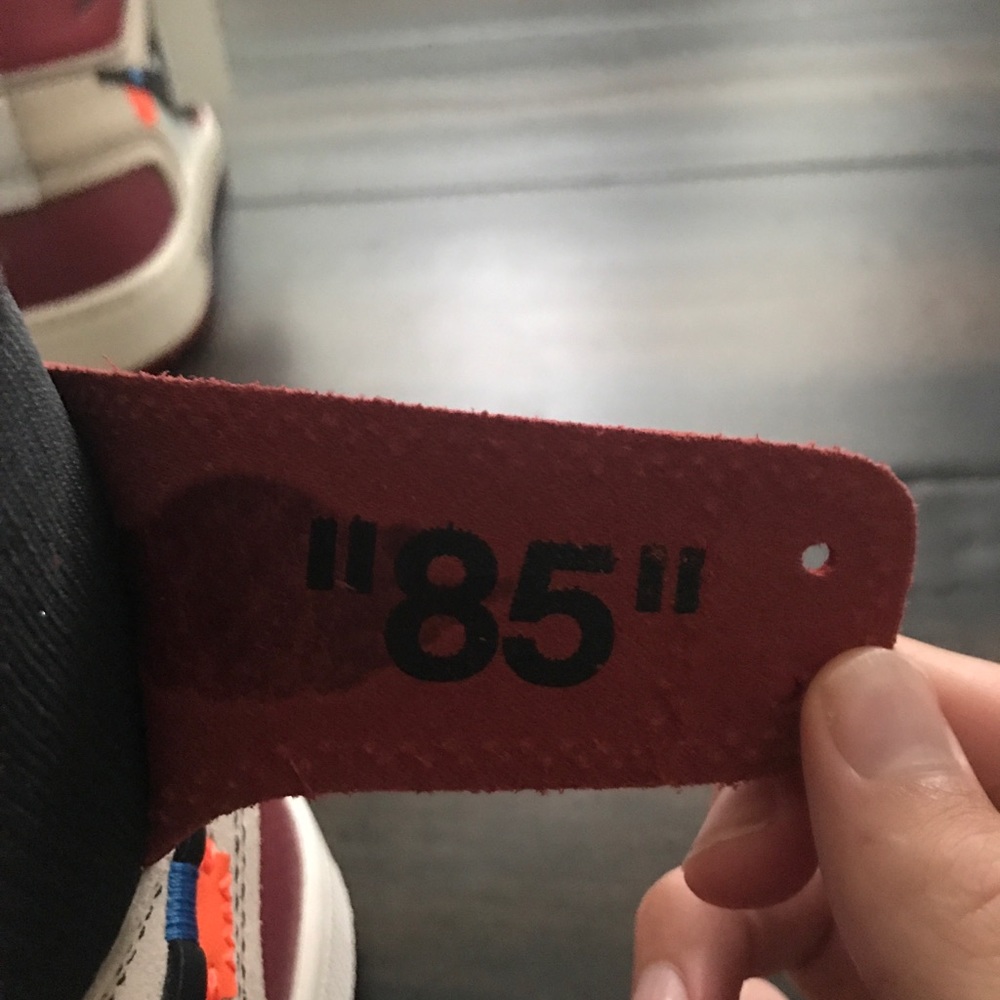 Jordan 1 off white